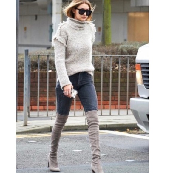 Steve Madden Shoes - Steve Madden gorgeous over the knee boots 7 M